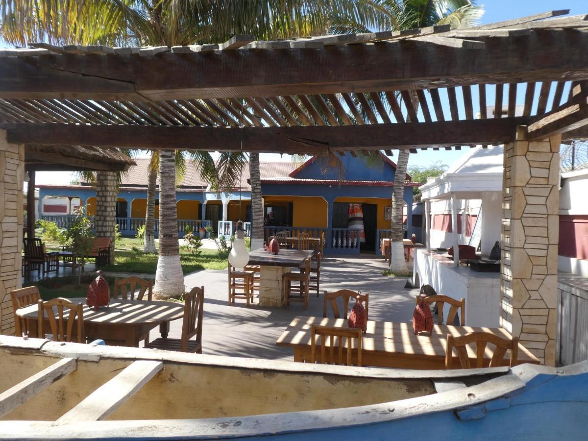 Bohobe Naboty Bed & Breakfast Толиара Екстериор снимка